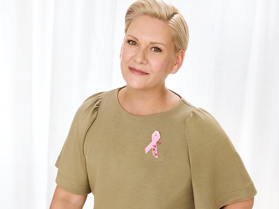 Med huvudet högt i kampen mot cancer